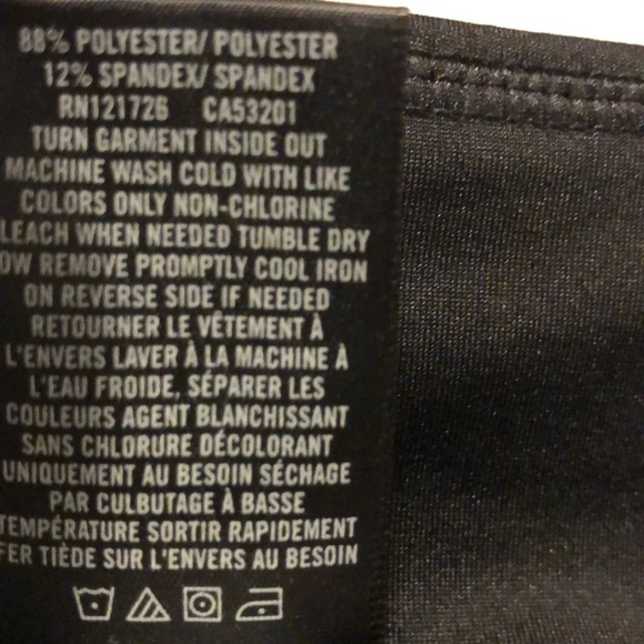 Cropped leggings with print at bottom - Picture 6 of 7